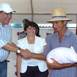 Déda lança programa de sementes e assina ordens de serviço em Itabaiana - Foto: Marcio Dantas/ASN