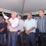 Déda assina ordem de serviço para obras de rede de água