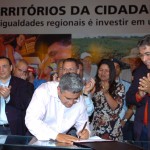 Déda inaugura mercado e assina convênios com MDA em Poço Verde - Foto: Márcio Dantas/ASN