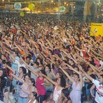 Multidão de mais de 150 mil pessoas confirma sucesso do Arraiá do Povo - Foto: César de Oliveira/ASN