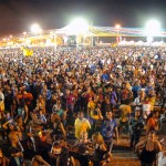 Sergipanos da Vô di Xote sobem ao palco Clemilda - Foto: Márcio Dantas / ASN