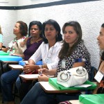 Técnicos da Fundação Roberto Marinho capacitam educadores da rede estadual  - Foto: Juarez Silveira/SEED