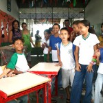 Equipamentos estão sendo distribuídos nas 400 escolas da rede estadual - Foto: Juarez Silveira/SEED
