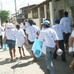 Entidades comunitárias auxiliam no combate à dengue nos bairros - Foto: Ascom/SES