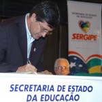 Déda empossa novos conselheiros estaduais de Educação - Foto: Márcio Dantas/ASN