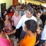 Déda entrega casas e assina ordem de serviço para barragem em Poço Verde - Foto: Marcio Dantas/ASN