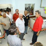 Governador entrega hospital de Porto da Folha - O governador Marcelo Déda ao lado do prefeito Manoel de Rosinha / Foto: Márcio Dantas/ASN