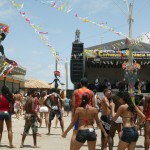 Carnaval de Estância recebe apoio do Governo de Sergipe para edição 2010 - Foliões no carnaval de Estância / Foto: Marcos Rodrigues/ASN
