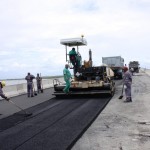 Ponte Joel Silveira recebe as primeiras camadas de asfalto - Foto: Mário Sousa/Seinfra