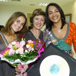 Governador recebe a cantora Patrícia Polayne em seu gabinete - Foto: Marcio Dantas / ASN