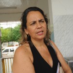 artesã filiada a uma associação municipal de Estância