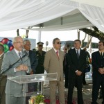 Déda participa das homenagens ao aniversário de 155 anos de Aracaju   - Governador Marcelo Déda hasteia a bandeira juntamente com o prefeito Edvaldo Nogueira e o viceprefeito Silvio Santos / Fotos: Marcos Rodrigues/ASN