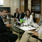 Parceria entre Governo e Petrobras garante obras em rodovias de SE - Governador Marcelo Déda e o presidente da Petrobras
