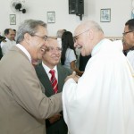 Déda participa das homenagens ao aniversário de 155 anos de Aracaju   - Governador Marcelo Déda hasteia a bandeira juntamente com o prefeito Edvaldo Nogueira e o viceprefeito Silvio Santos / Fotos: Marcos Rodrigues/ASN
