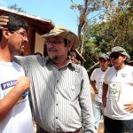 Semarh leva amigo do meio ambiente a conhecer unidade de conservação da natureza - O secretário Genival Nunes e o jovem Fábio Aragão / Foto: Arthur Soares/Meio Ambiente
