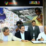Parceria entre Governo e Petrobras garante obras em rodovias de SE - Governador Marcelo Déda e o presidente da Petrobras