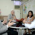Secretário discute projeto para melhorar a qualidade de ensino para o deficiente auditivo - Fotos: Juarez Silveira/Seed