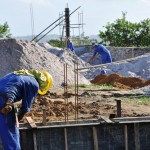 Governo investe na reforma e ampliação de quadra de esportes em Areia Branca - Fotos: Eduardo Almeida/Seplan