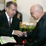 Governador é homenageado durante comemoração dos 40 anos do TCE  -