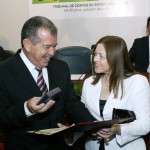 Governador é homenageado durante comemoração dos 40 anos do TCE  -