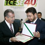 Governador é homenageado durante comemoração dos 40 anos do TCE  -
