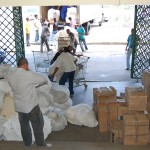 Sefaz entrega doações dos servidores às famílias prejudicadas pelas chuvas - Fotos: Ascom/Sefaz