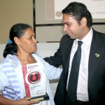 Escola Estadual Nossa Senhora da Piedade ganha o prêmio "Escola Amiga da Voz" - Carla Daniele ressaltou a importância do minuto de silêncio