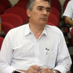 FHS negocia com intensivistas para fechar os 5% restantes da escala - Reunião aconteceu no Ministério Público Estadual / Fotos: Marco Vieira