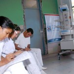 Funcionários da maternidade de Capela são capacitados para utilizar novos equipamentos - Fotos: Edson Araújo
