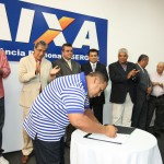 Déda assina contratos de R$ 173 mi para o programa Minha Casa