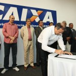Déda assina contratos de R$ 173 mi para o programa Minha Casa