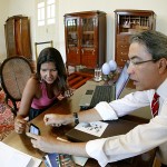 Governador recebe no PMOC a seguidora número 1.000 de seu Twitter -