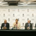 Governador anuncia aumento linear de 5