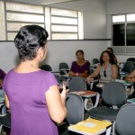 Seed entrega kit de mídia da TV Escola às secretarias municipais de educação - A professora Denise Martins