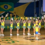 Estudantes festejam abertura da seletiva dos Jogos da Primavera - A aluna Daiane Leite