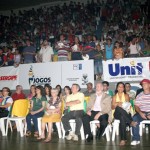 Estudantes festejam abertura da seletiva dos Jogos da Primavera - A aluna Daiane Leite