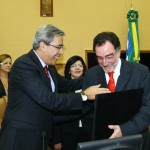 Déda prestigia entrega de título de cidadão sergipano a Patrus Ananias -
