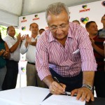 Déda assina ordem de serviço para pavimentação de ruas em Cristinápolis -