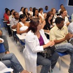 Profissionais são homenageados na Semana da Enfermagem da FHS - Fotos: Márcio Garcez/SES