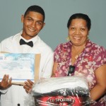 Seides entrega certificados de qualificação profissional  -