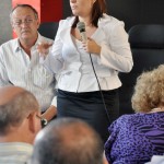 Secretária de Saúde reúne empreiteiros para agilizar obras de hospitais -