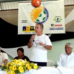 Sejuc entrega bolas do 'Pintando a Liberdade' e dá nova lição de cidadania - Benedito Figueiredo
