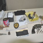 Cinco pessoas foram presas em operação da Polícia Civil em Socorro -