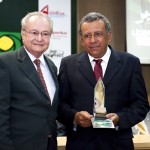 Secretário prestigia a entrega do prêmio ‘Líderes e Vencedores’ - Fotos: Alejandro Zambrana/Sedetec
