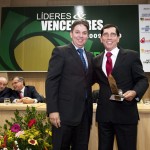 Secretário prestigia a entrega do prêmio ‘Líderes e Vencedores’ - Fotos: Alejandro Zambrana/Sedetec