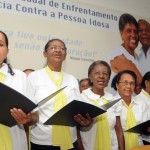 Estado discute combate à violência contra a pessoa idosa - Coral do Eccos