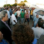 Governador comparece ao enterro dos catadores de laranja vítimas de acidente -