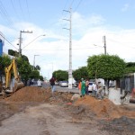 Governo do Estado executa obras em ruas do bairro Industrial - Fotos: Mario Sousa/Seinfra