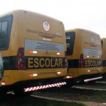 Secretário assina convênio para doação de ônibus escolares -