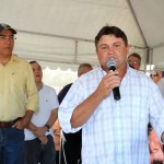 Governador assina ordens de serviço em povoados de Porto da Folha - Em troca